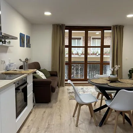 Hiri Zahar 1 * ドゥランゴ